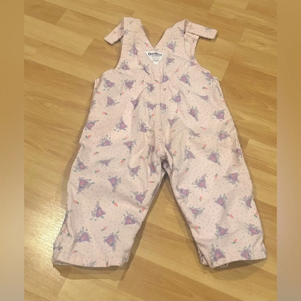 OshKosh B'gosh Vesteak Vintage 80’s Light Pink Overalls with Purple Bunnies‎